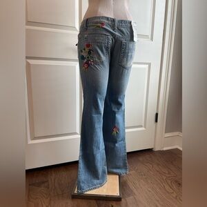 Joe’s Jeans The Socialite Classic fit size 27